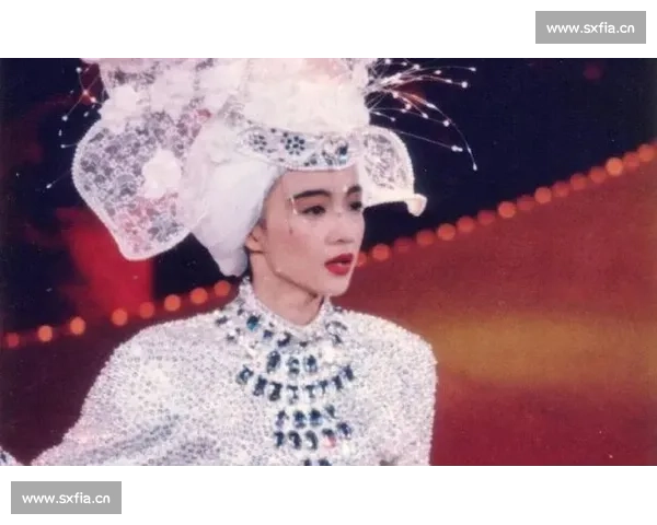 梅艳芳:从歌坛天后到电影女神的传奇人生与艺术成就